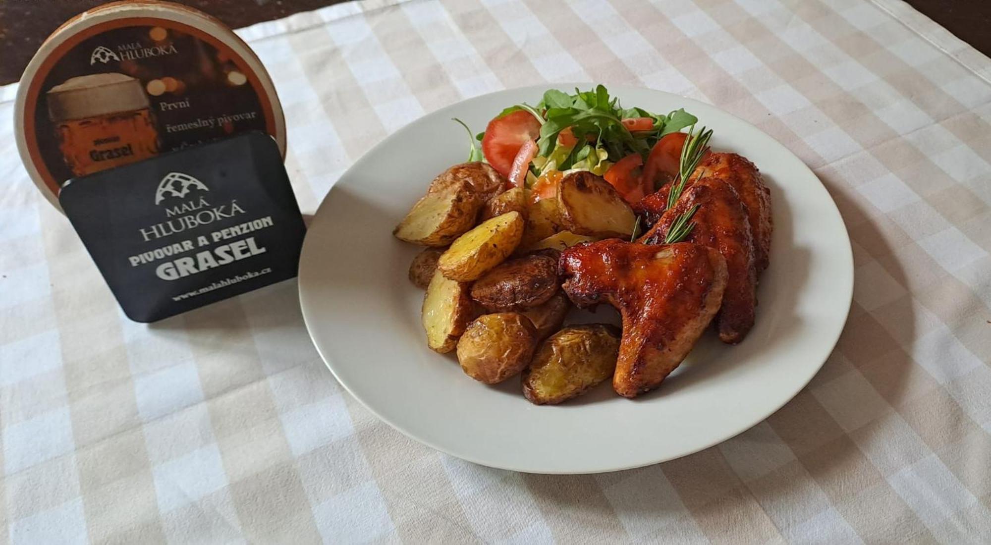 Pivovar A Penzion Grasel Český Rudolec Zewnętrze zdjęcie